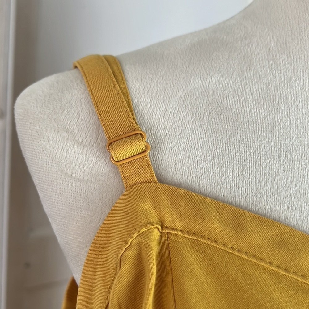 TORRID sz 2 TANK TOP MUSTARD YELLOW SWEETHEART NECKLINE ADJUSTABLE STAPS - Picture 3 of 12
